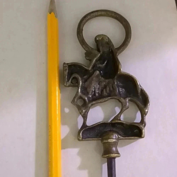 Chaucer  Brass Corkscrew - Picture 4 of 5